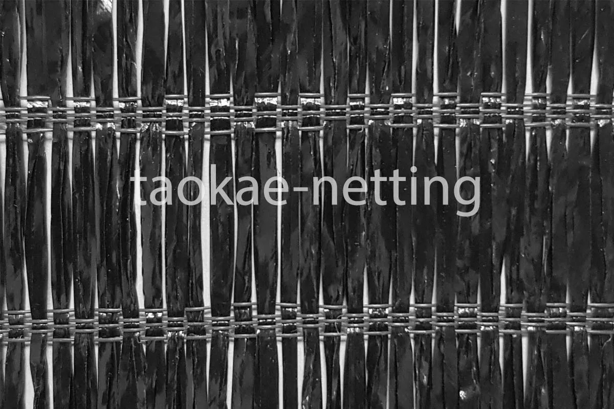 สแลนลายทอตรง - ค่าการกรองแสง 80%