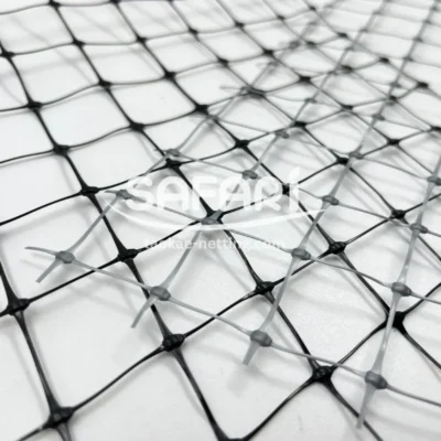 เปรียบเทียบระหว่าง ตาข่ายกันนกสีดำ กับ สีเงิน